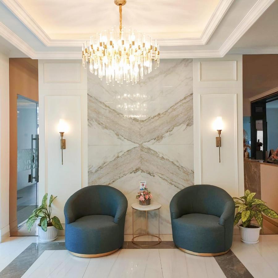 Kala Hotel Semarang Jomblang Exteriör bild