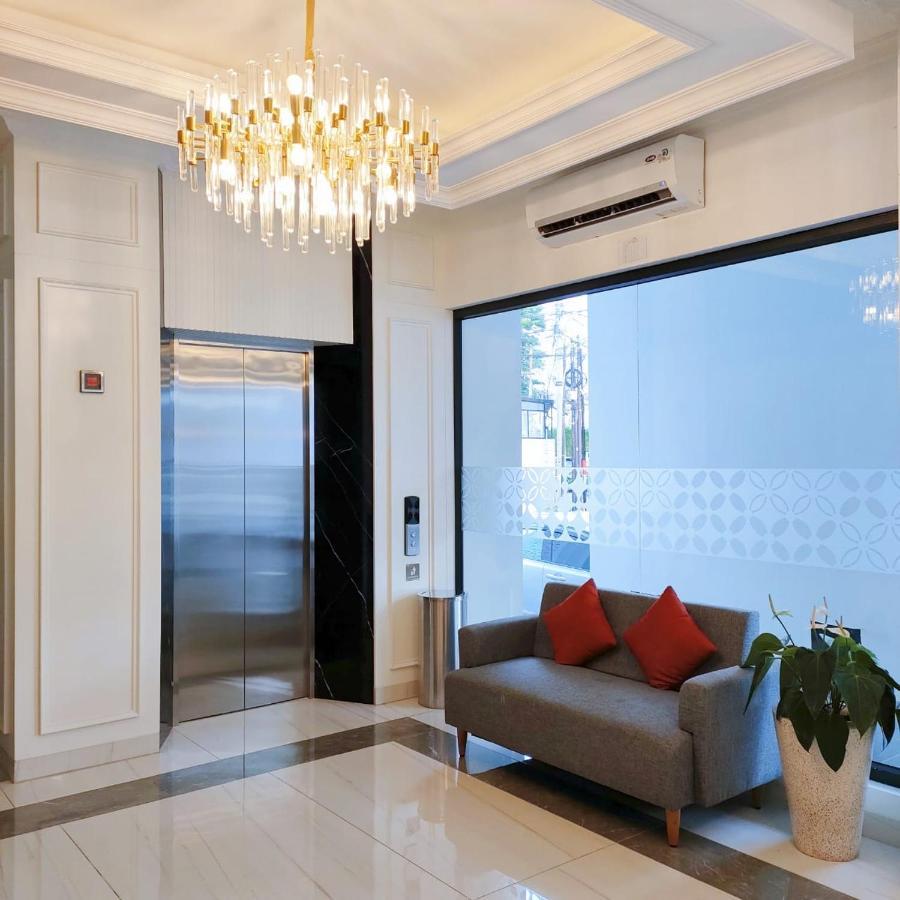 Kala Hotel Semarang Jomblang Exteriör bild