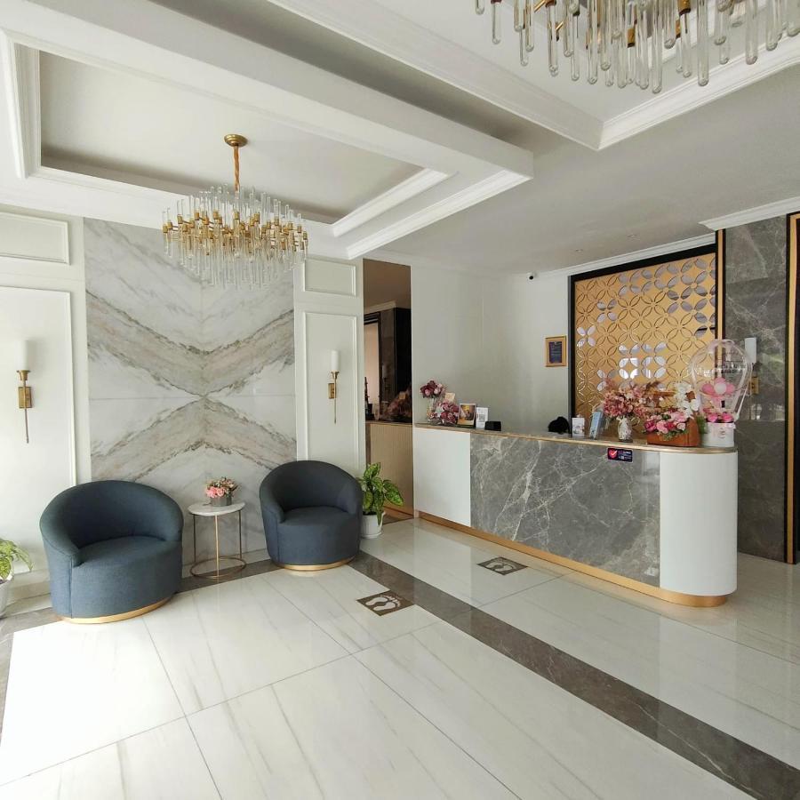 Kala Hotel Semarang Jomblang Exteriör bild