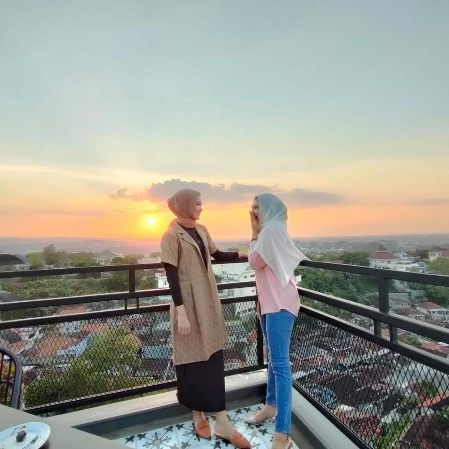 Kala Hotel Semarang Jomblang Exteriör bild